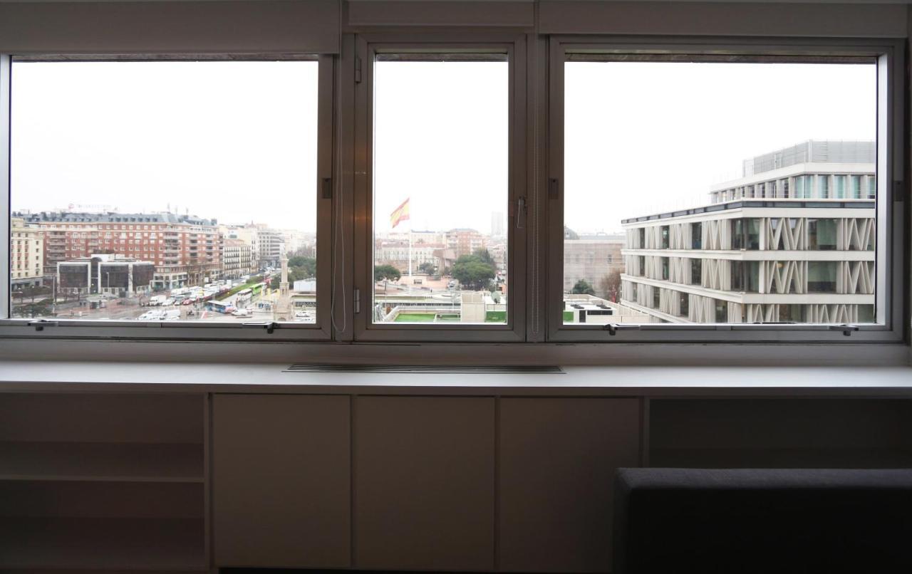 Urbantec Realty - Plaza De Colon Leilighet Madrid Eksteriør bilde